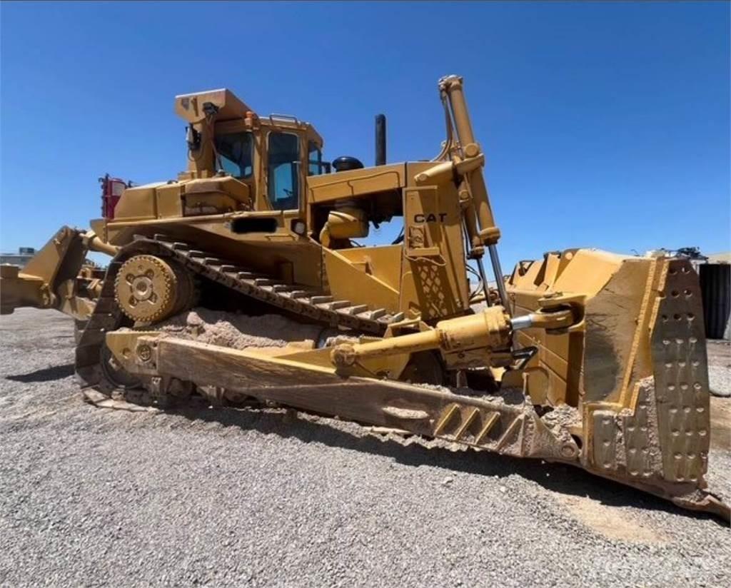 CAT D9L Bulldozer på larvebånd