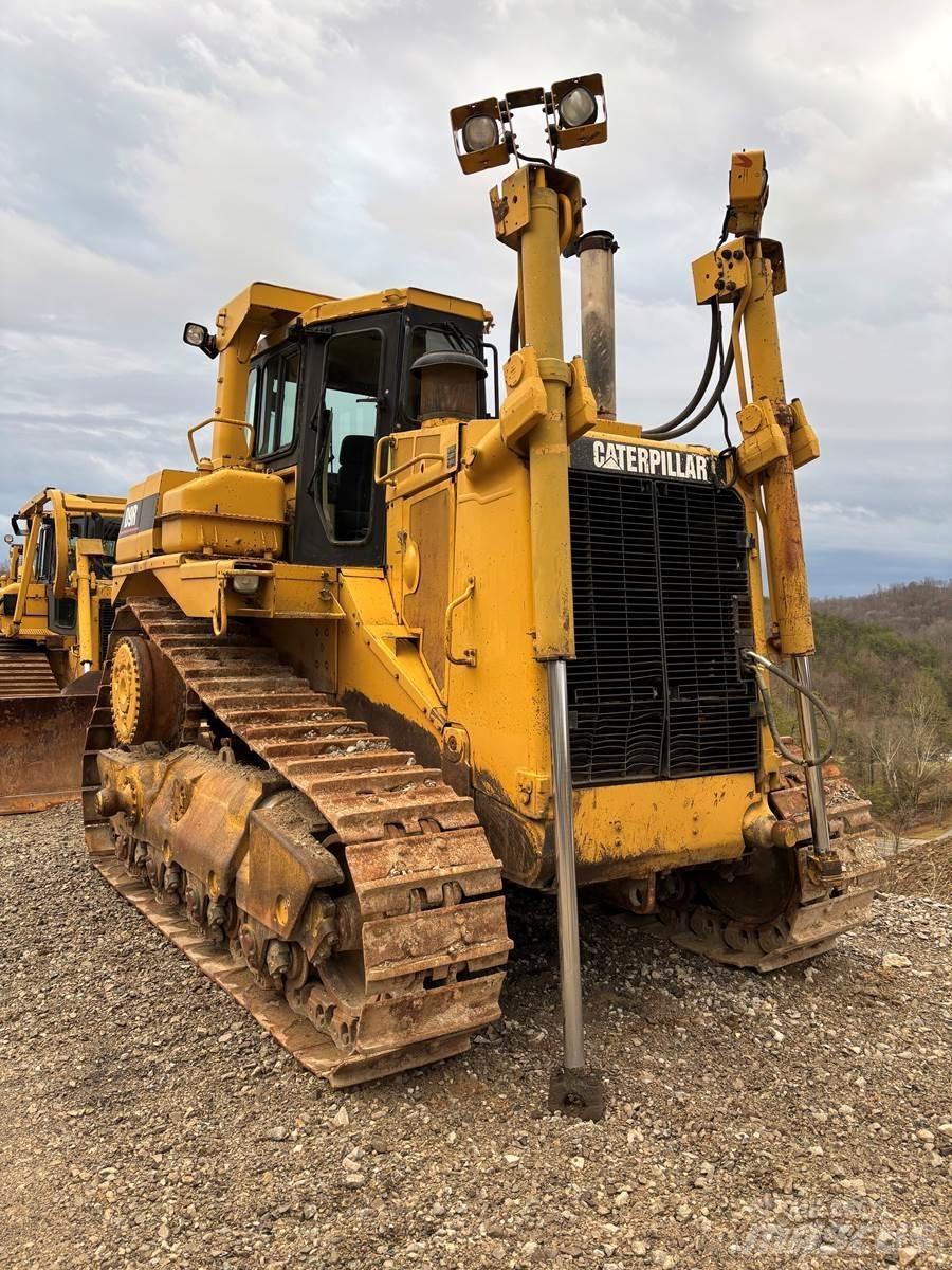CAT D9R Bulldozer på larvebånd