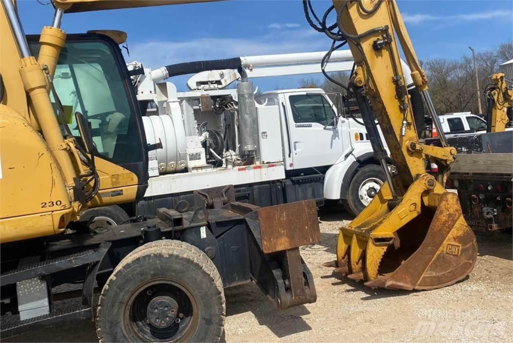 CAT M316C Gravemaskiner på hjul