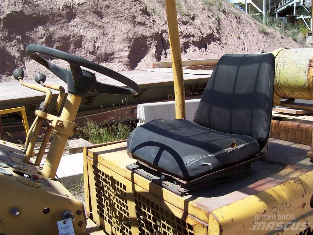 CAT T100C Gaffeltrucks - andre