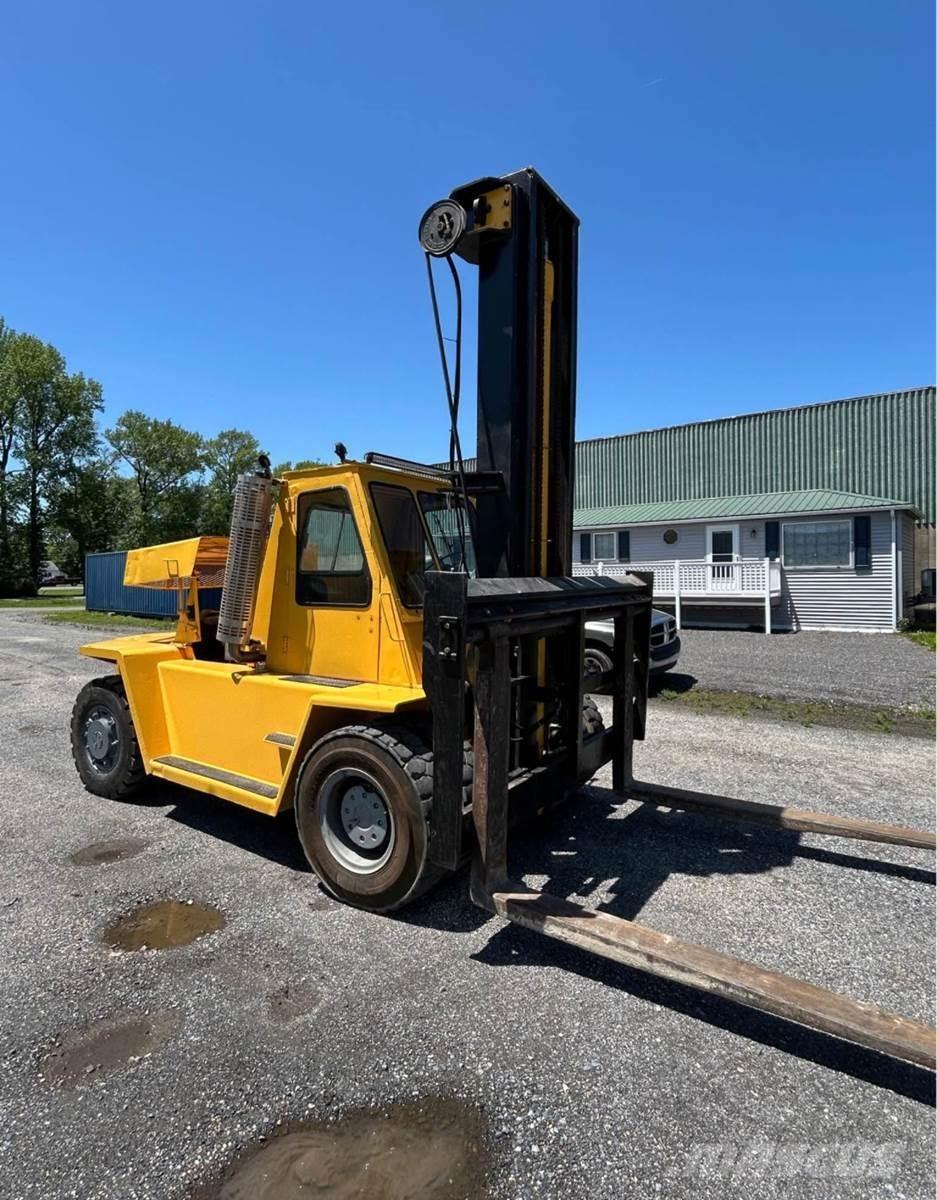 CAT V300 Gaffeltrucks - andre