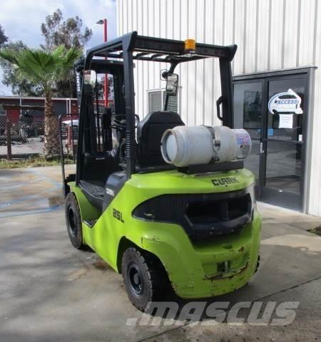 Clark S25L Gaffeltrucks - andre