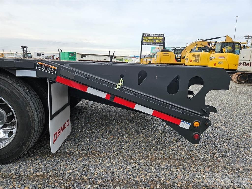 Demco  Semi-trailer med lad/flatbed