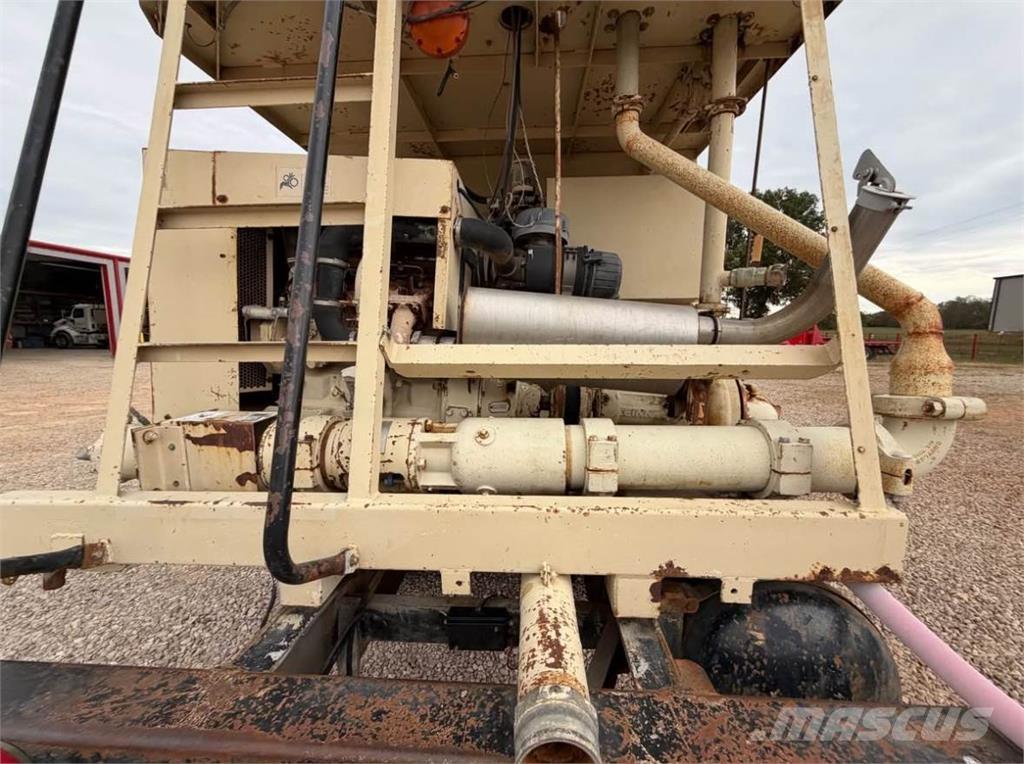 Finn T330 Tragtbeholdere, blæsere og elevatorer