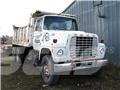 Ford 8000 Lastbiler med tip