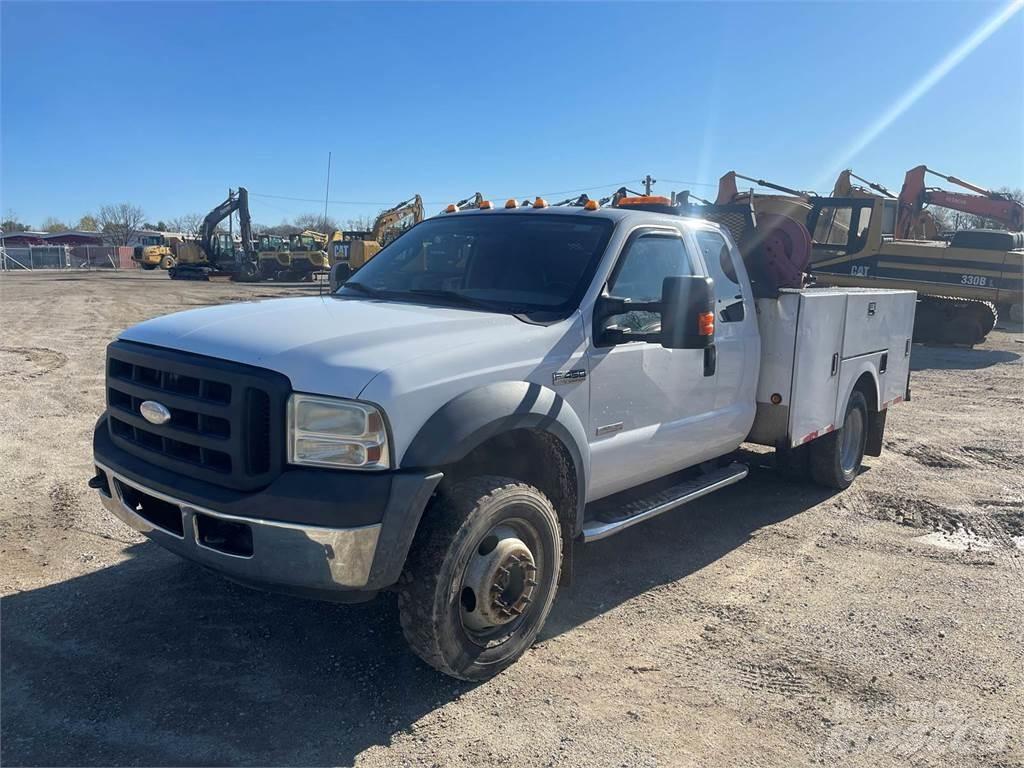 Ford F-450 Forsvar/Miljø
