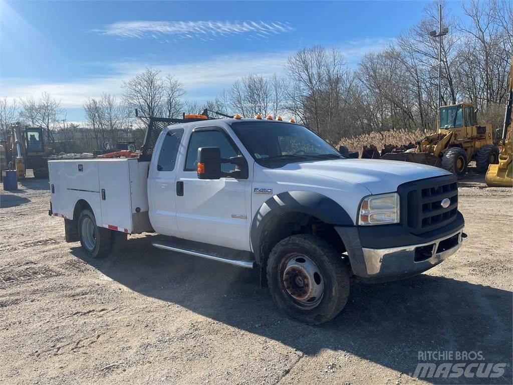 Ford F-450 Forsvar/Miljø