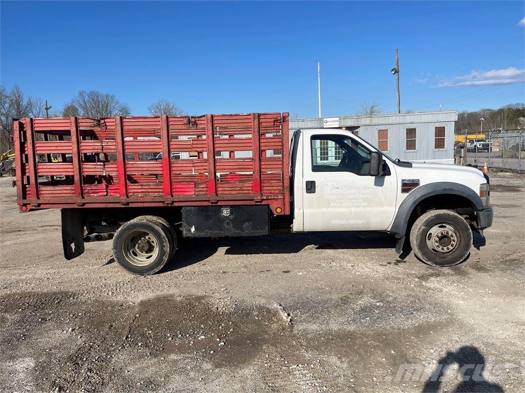 Ford F-450 Lastbiler til dyretransport
