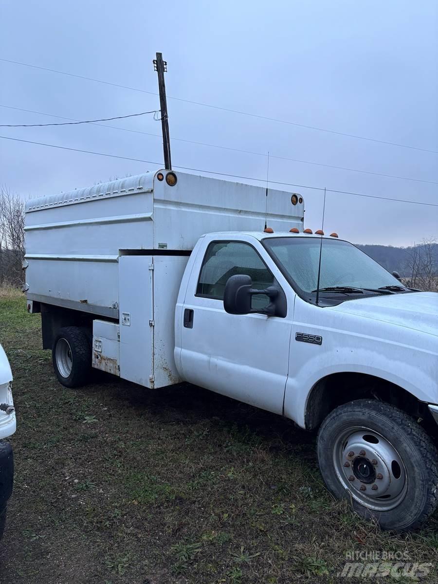 Ford F-550 Forsvar/Miljø