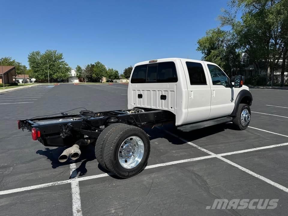 Ford F-550 Chassis