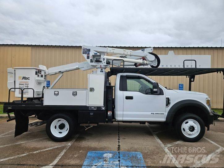 Ford F-550 Lastbilmonterede lifte
