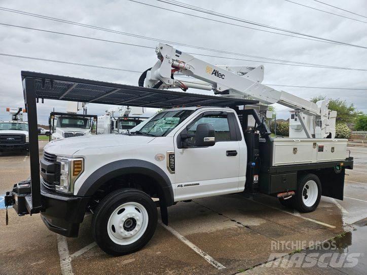 Ford F-550 Lastbilmonterede lifte