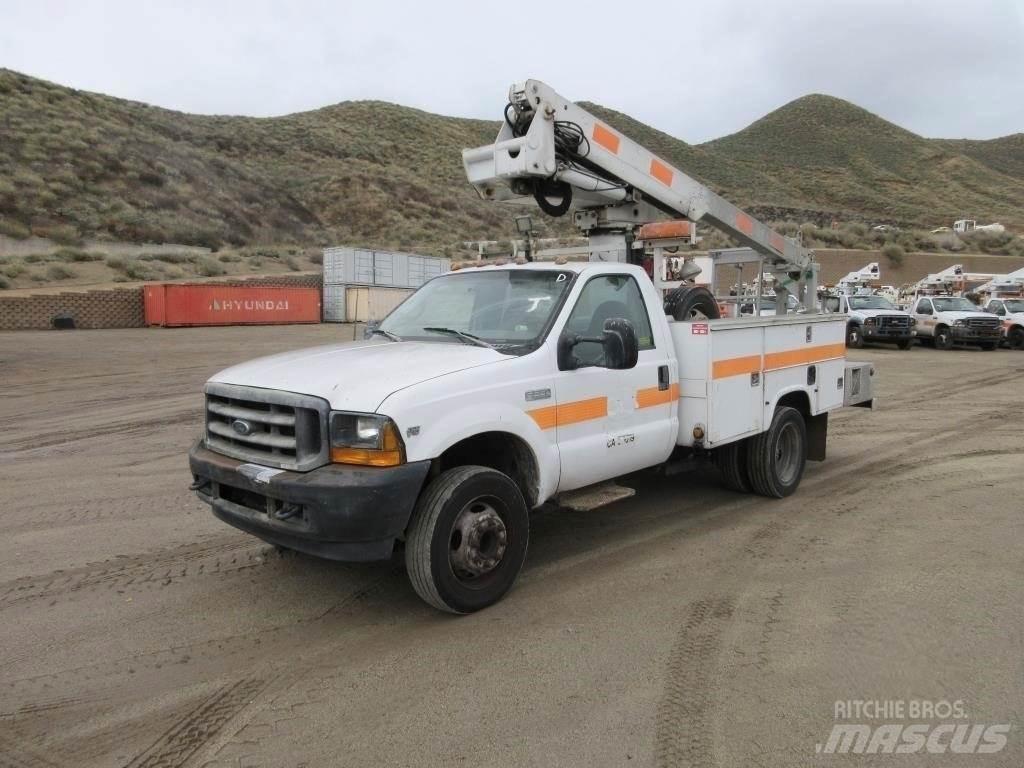 Ford F-550 Lastbilmonterede lifte