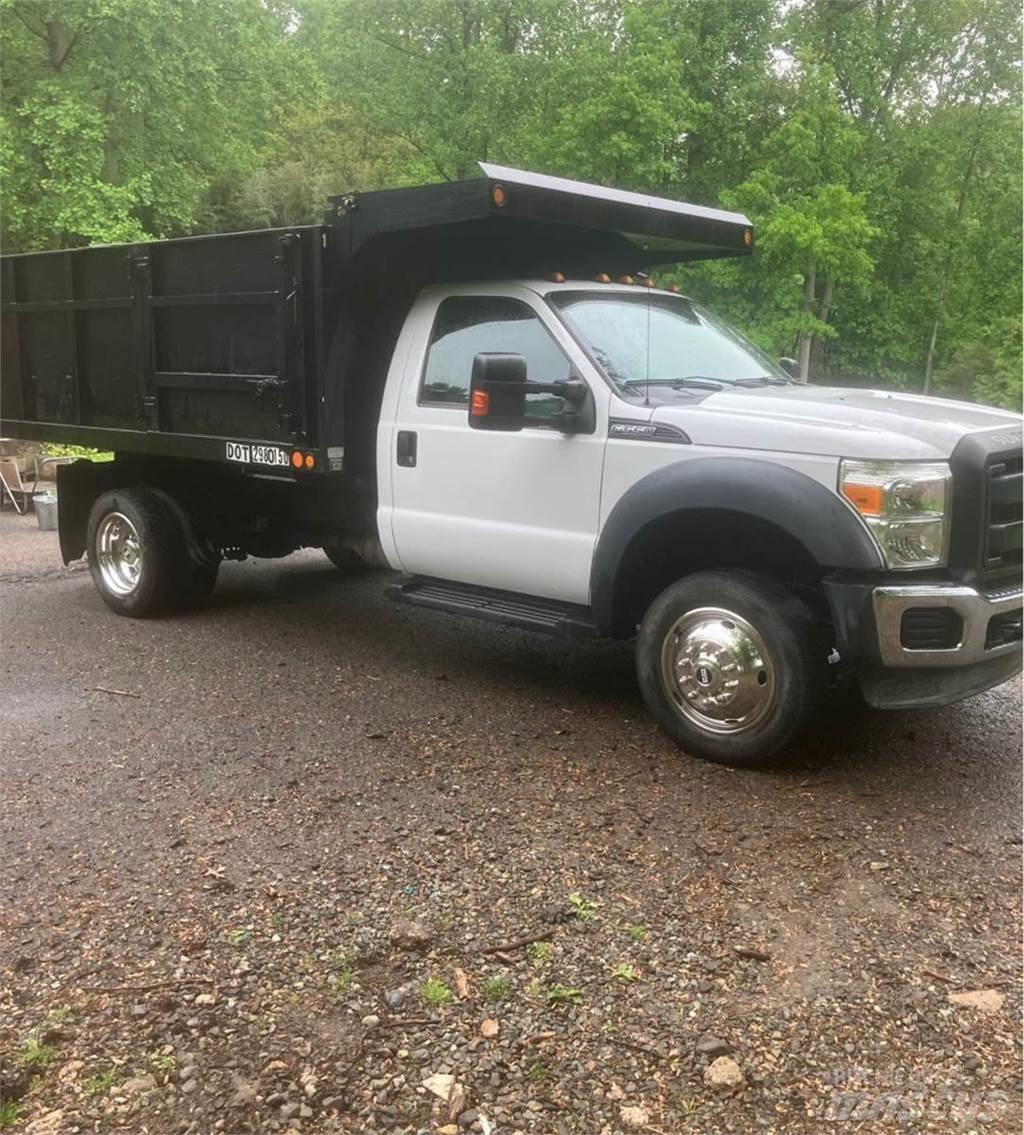 Ford F-550 Lastbiler med tip