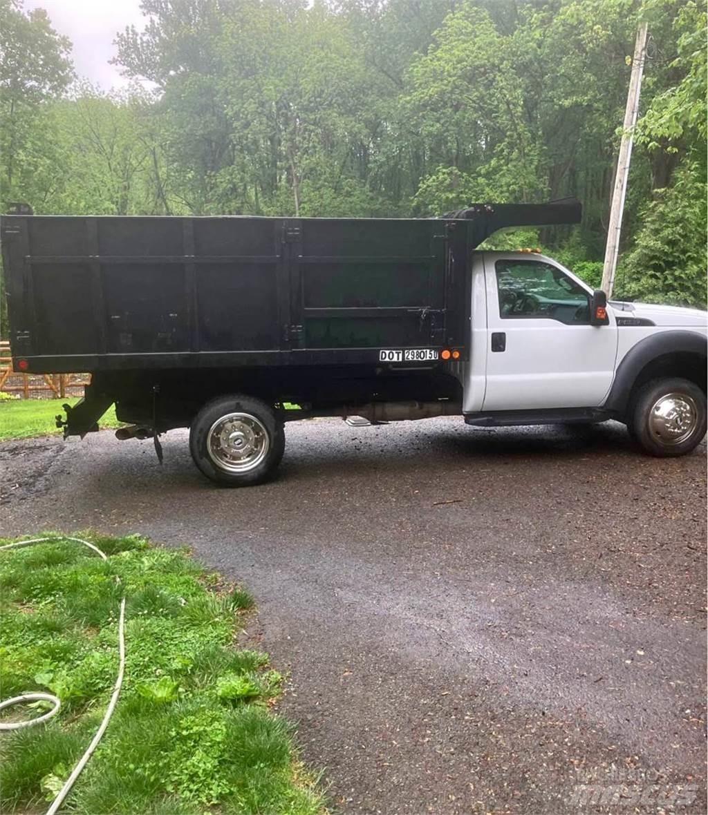 Ford F-550 Lastbiler med tip