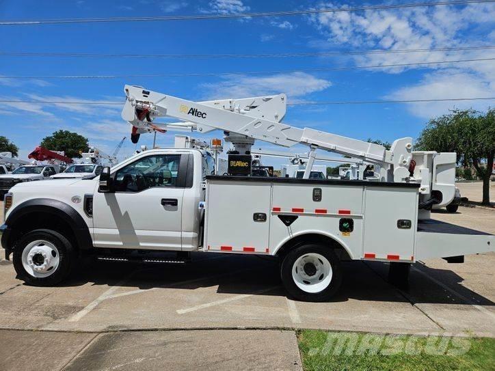 Ford F-550 Lastbilmonterede lifte