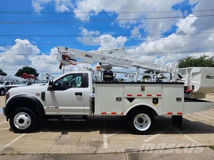 Ford F-550 Lastbilmonterede lifte