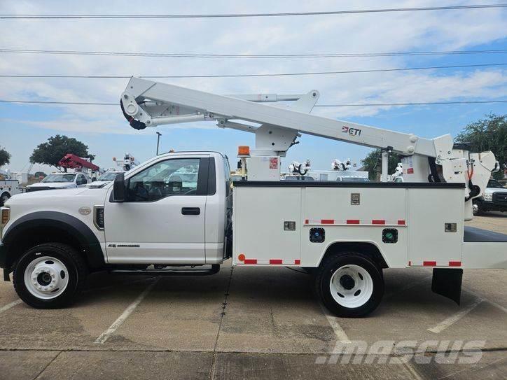 Ford F-550 Lastbilmonterede lifte