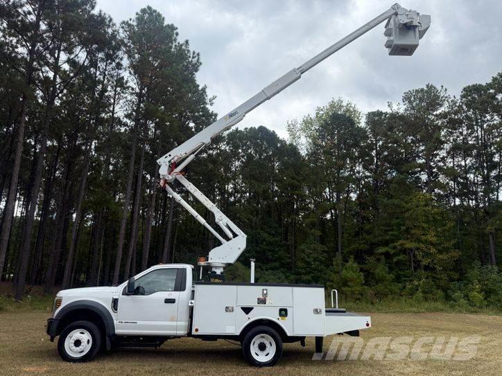 Ford F-550 Lastbilmonterede lifte
