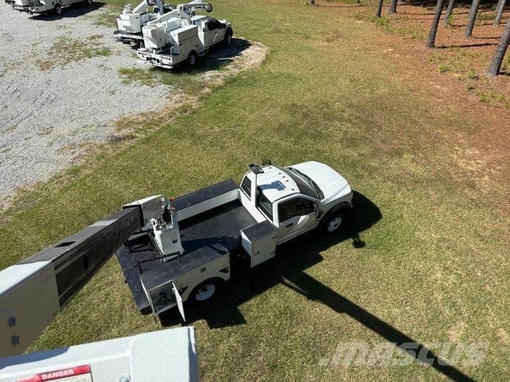 Ford F-550 Lastbilmonterede lifte