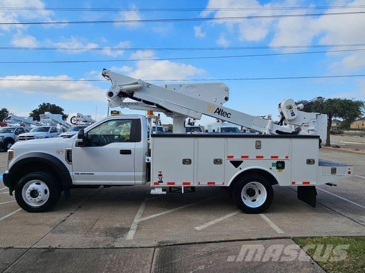 Ford F-550 Lastbilmonterede lifte