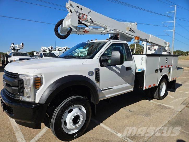 Ford F-550 Lastbilmonterede lifte
