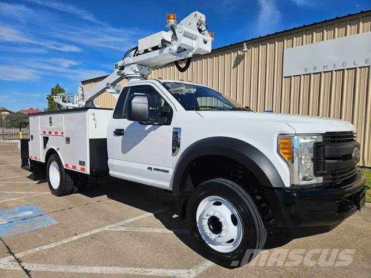 Ford F-550 Lastbilmonterede lifte