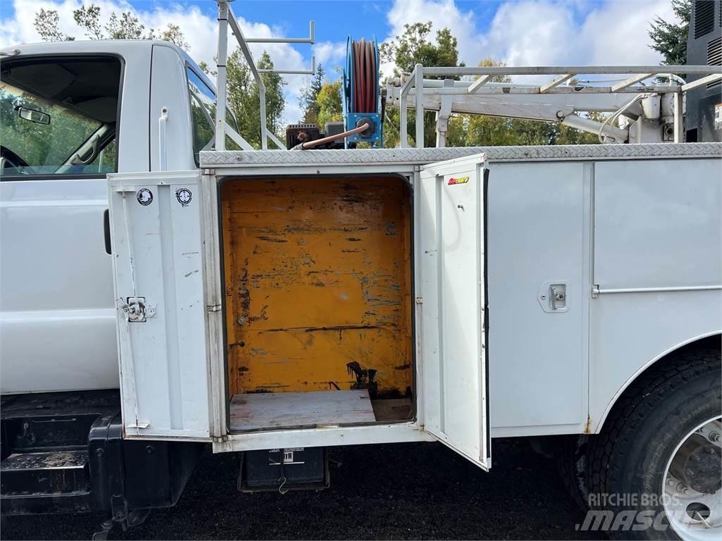 Ford F-650 Forsvar/Miljø