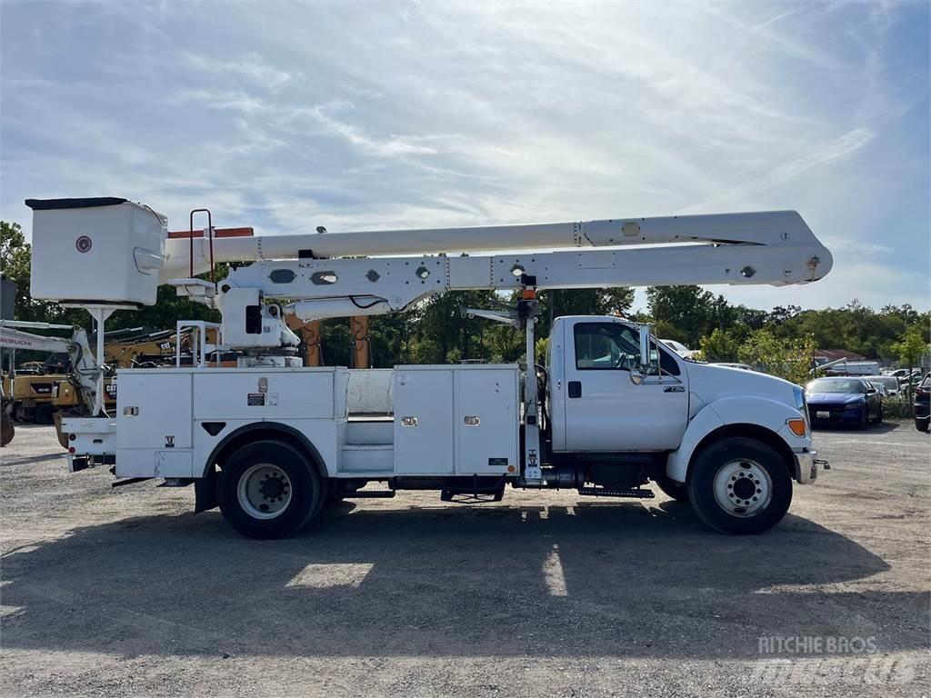 Ford F-750 Lastbilmonterede lifte