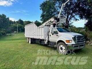 Ford F-750 Lastbil med kran