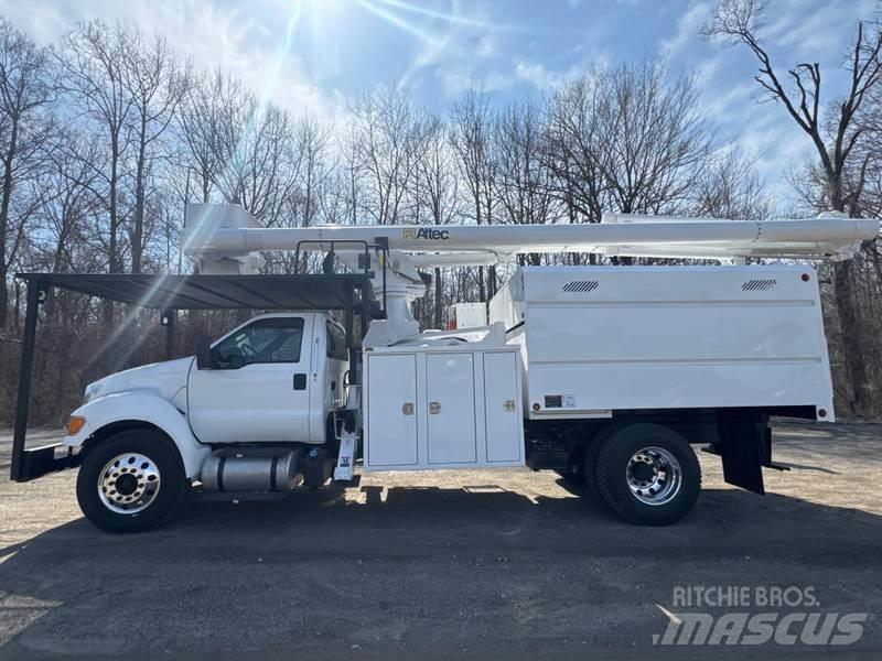 Ford F-750 Lastbilmonterede lifte
