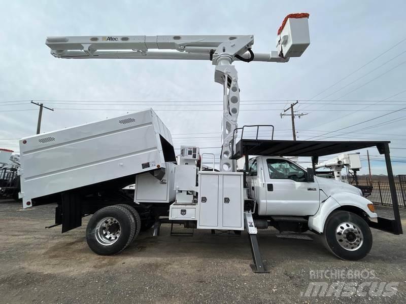 Ford F-750 Lastbilmonterede lifte