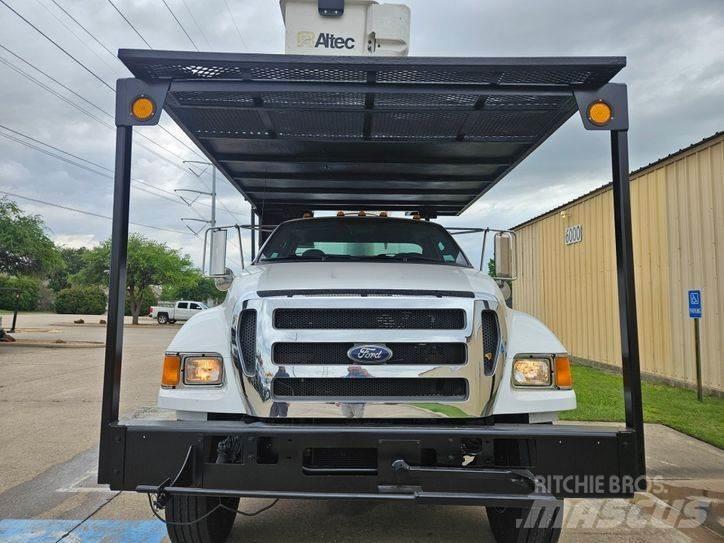 Ford F-750 Lastbilmonterede lifte
