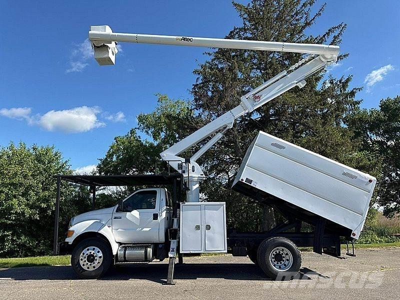 Ford F-750 Lastbilmonterede lifte