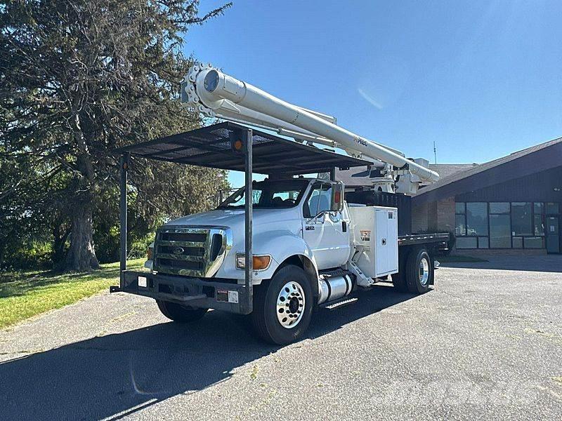 Ford F-750 Lastbilmonterede lifte