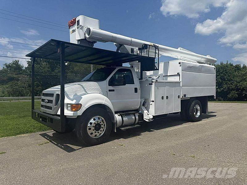 Ford F-750 Lastbilmonterede lifte