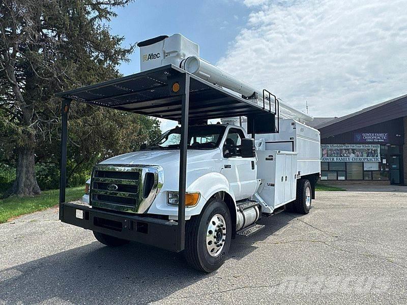 Ford F-750 Lastbilmonterede lifte