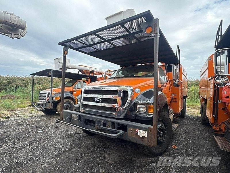Ford F-750 Lastbilmonterede lifte