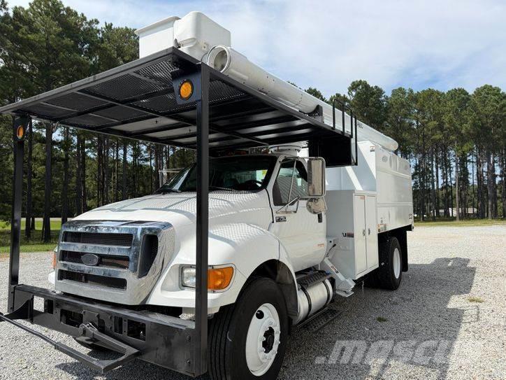 Ford F-750 Lastbilmonterede lifte