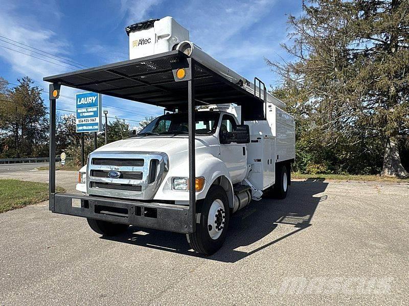 Ford F-750 Lastbilmonterede lifte