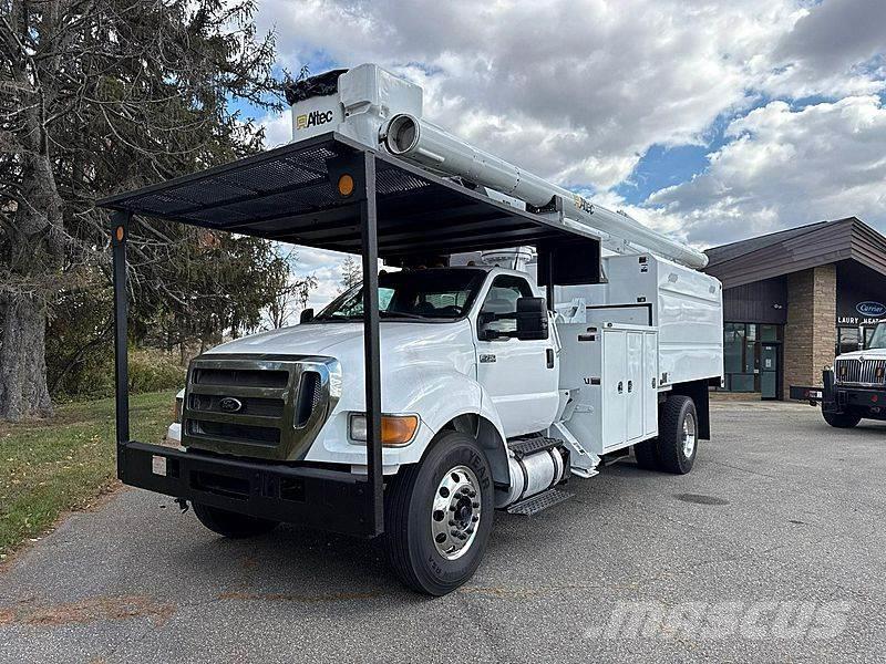 Ford F-750 Lastbilmonterede lifte