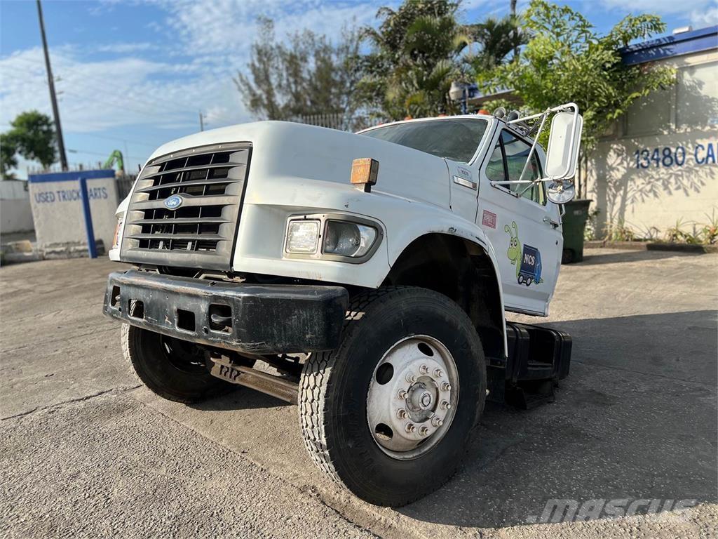 Ford F-800 Transport – Andet
