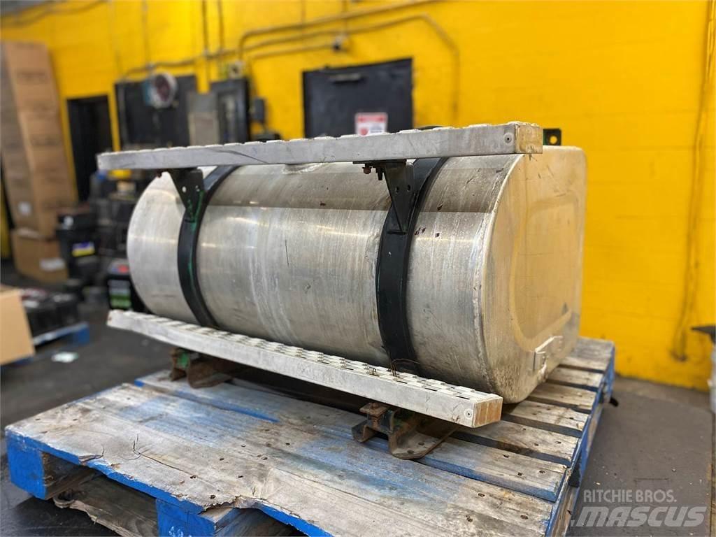 Ford L9000 Tankbiler