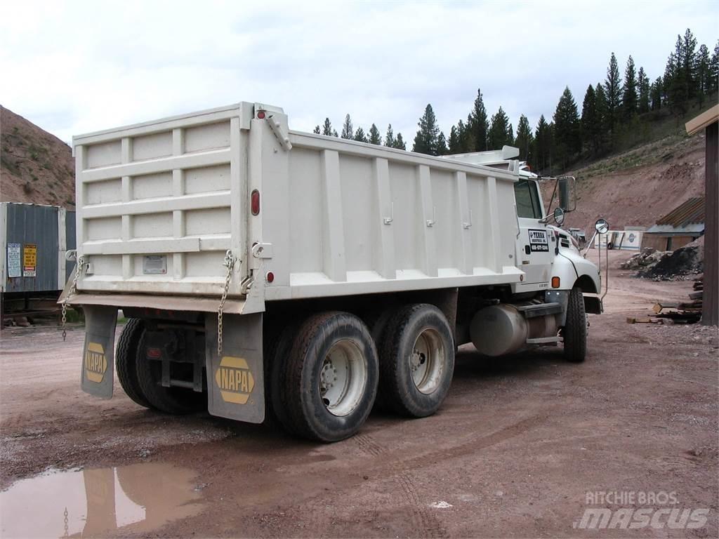 Ford LTA9000 Lastbiler med tip