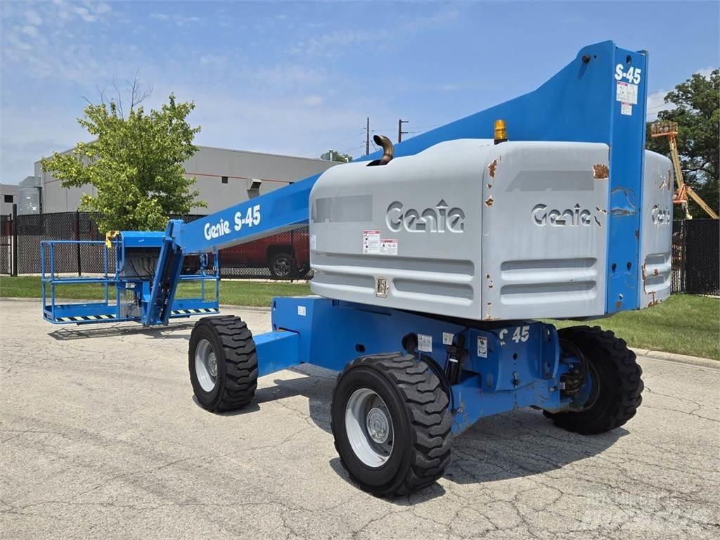 Genie S-45 Teleskoplifte