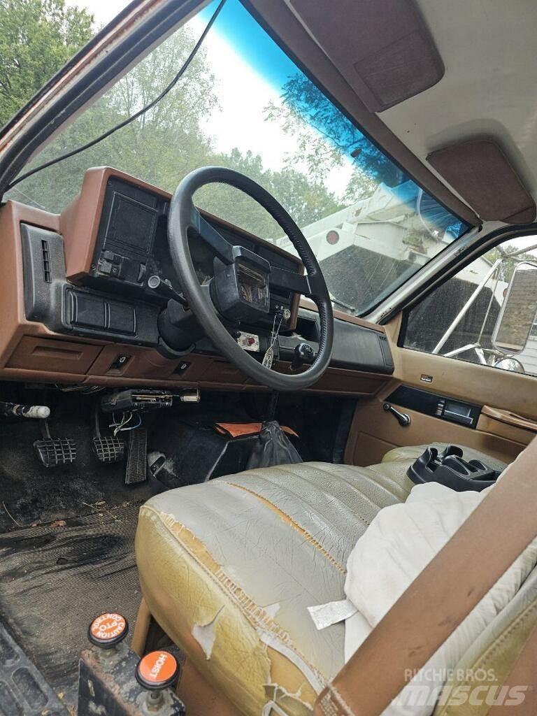 GMC C6000 Flis-lastbiler