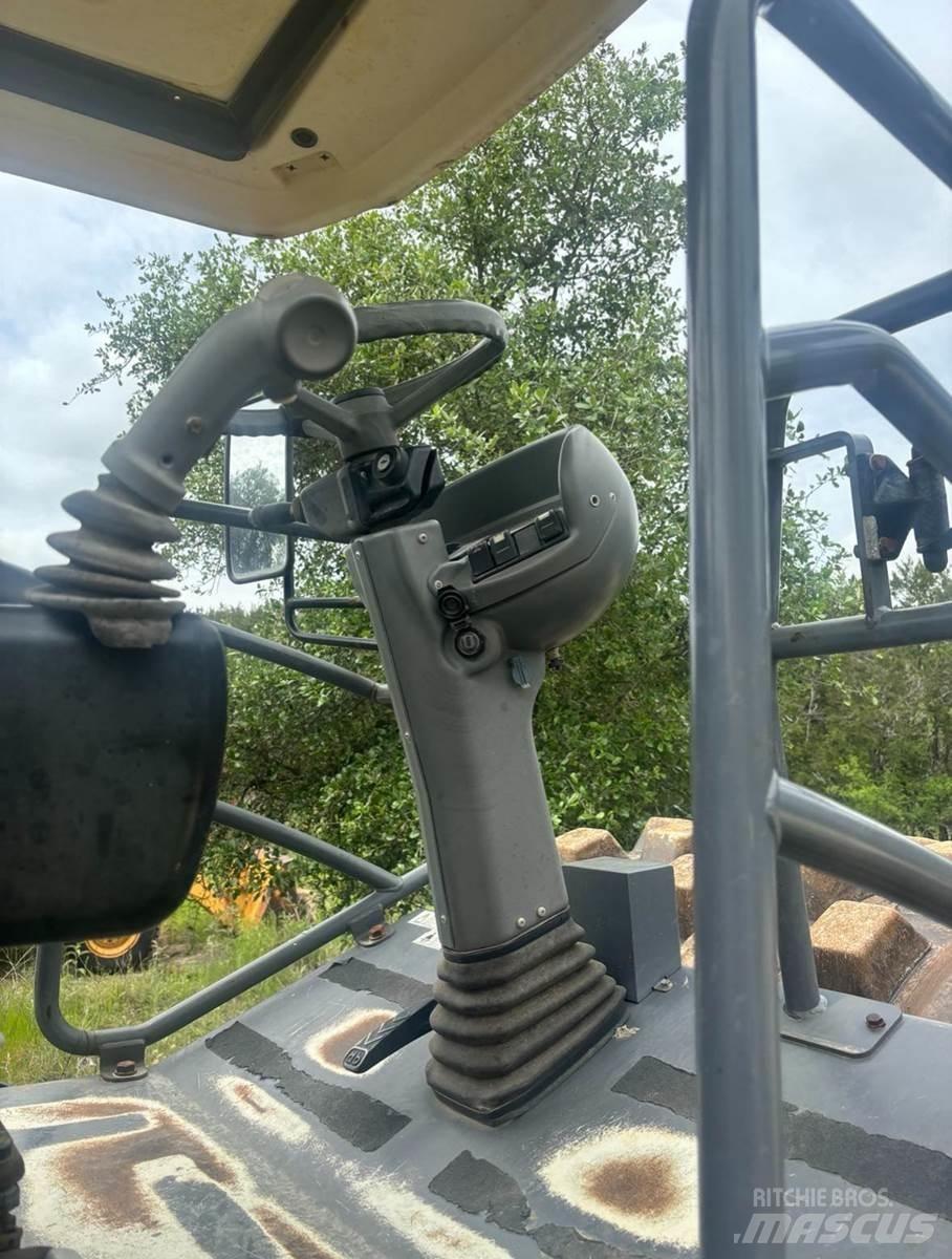 Hamm H11 Jordvibrationstromler