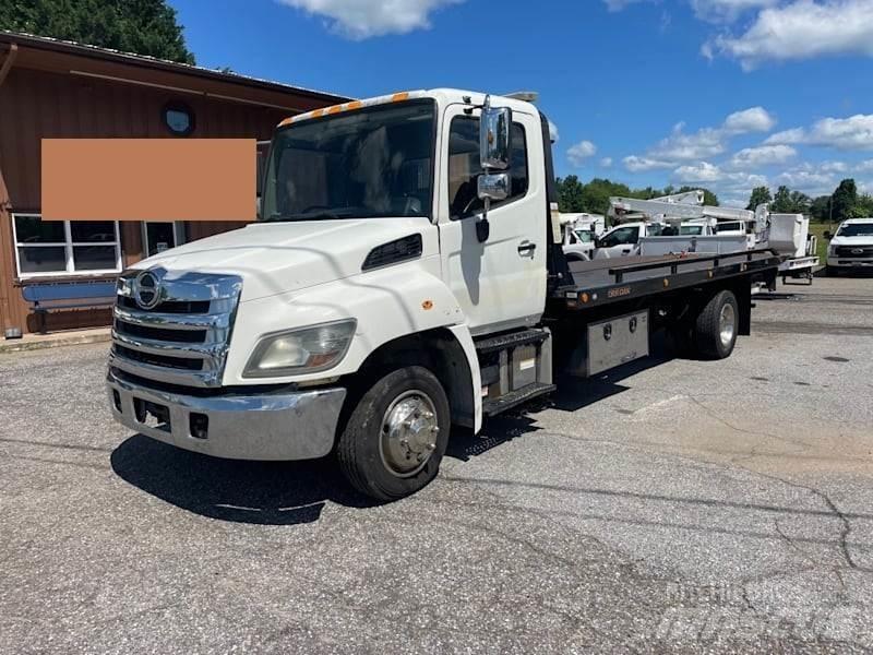 Hino 258 Autotransportere / Knæklad