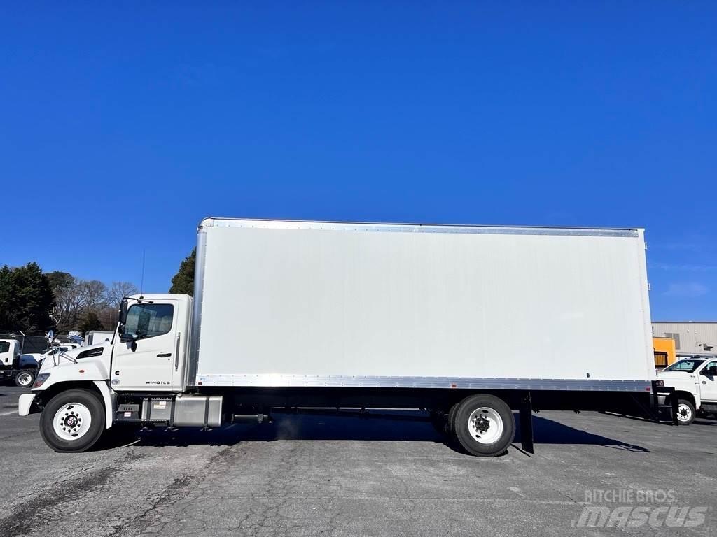 Hino L6 Fast kasse