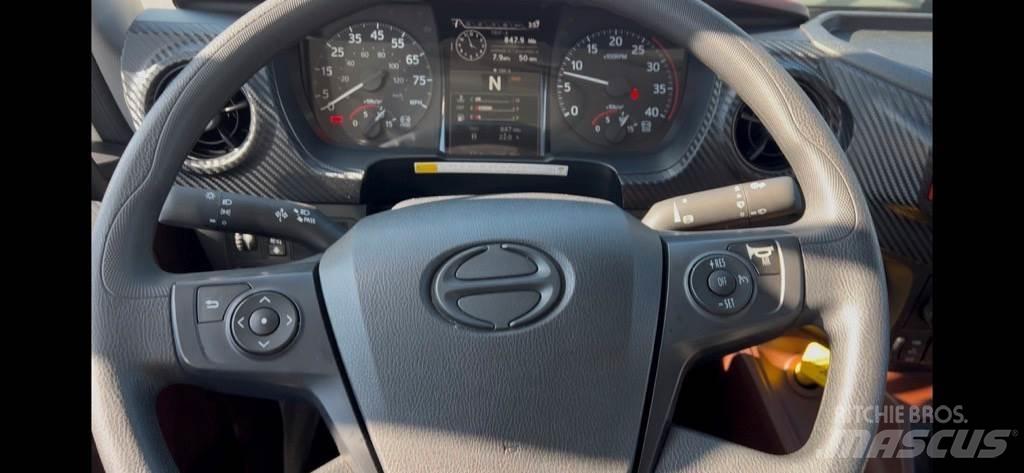 Hino L6 Fast kasse